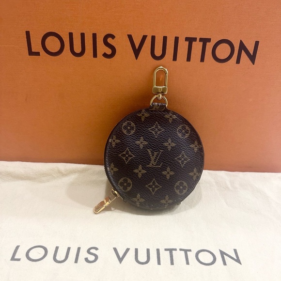 Louis Vuitton Handbags - Louis VuittonMonogram  Mulit Pochette Accessories Round Coin Purse